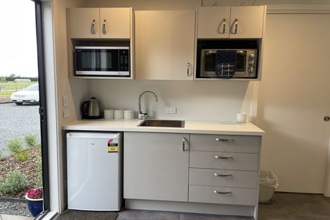 Photo of property in 8 Sam Holmes Drive, Methven, Ashburton, 7776