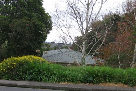 Photo of property in 122 Sandspit Road, Shelly Park, Auckland, 2014