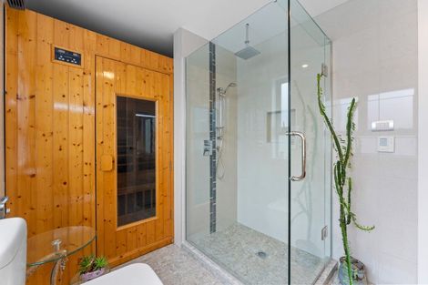 Photo of property in 21a Macleans Road, Bucklands Beach, Auckland, 2014