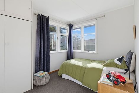 Photo of property in 37 Hadfield Crescent, College Estate, Whanganui, 4500