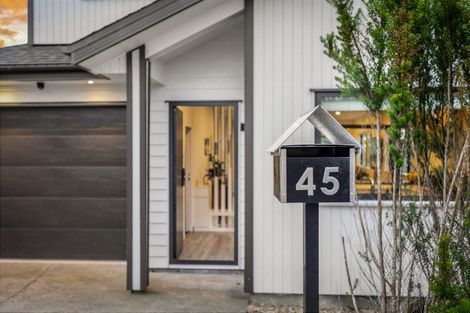 Photo of property in 45 Baumea Rise, Massey, Auckland, 0614
