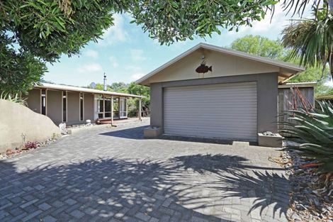 Photo of property in 7 Gillies Crescent, Waimarama, Havelock North, 4294