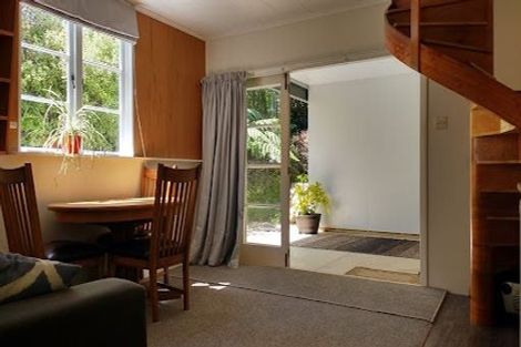Photo of property in 16 Taungata Road, York Bay, Lower Hutt, 5013
