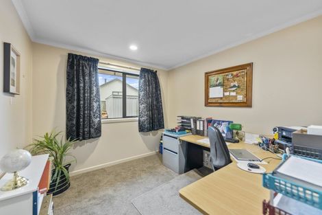 Photo of property in 10 Craddock Place, Waldronville, Dunedin, 9018