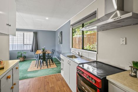 Photo of property in 41 Herekawe Drive, Spotswood, New Plymouth, 4310