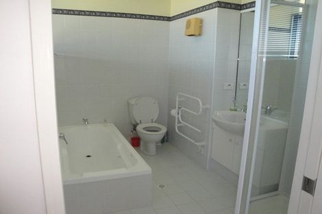 Photo of property in The Links, 20/378-382 Kapiti Road, Paraparaumu Beach, Paraparaumu, 5032