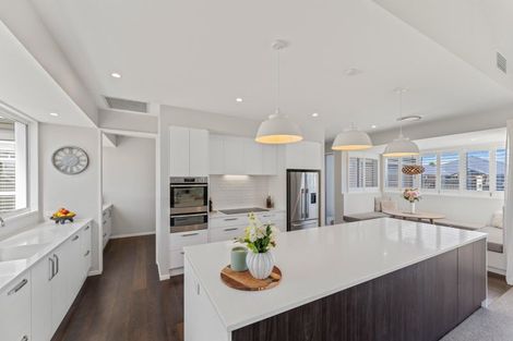 Photo of property in 10 Silver Peaks Drive, West Melton, 7618