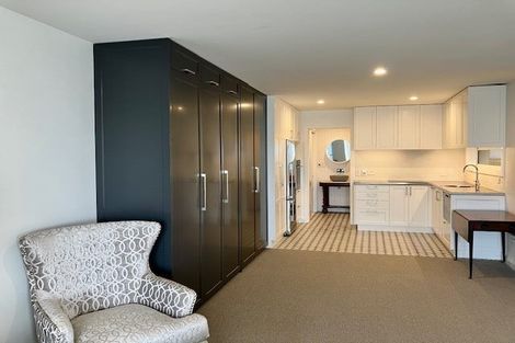 Photo of property in 129a Marine Parade, Mount Maunganui, 3116