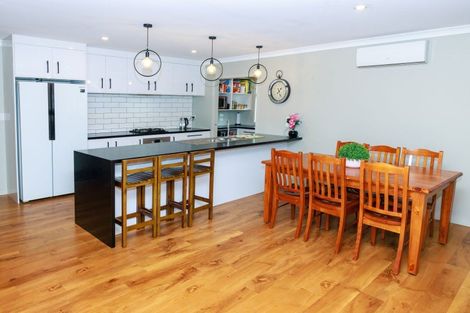 Photo of property in 157a James Line, Kelvin Grove, Palmerston North, 4414