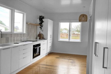 Photo of property in 7 Hussey Street, Waverley, 4510