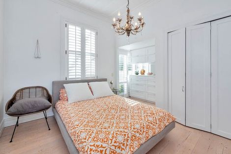 Photo of property in 26 Church Street, Devonport, Auckland, 0624