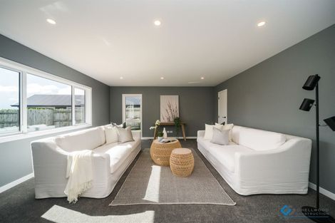 Photo of property in 19 Silicon Way, Fitzherbert, Palmerston North, 4410