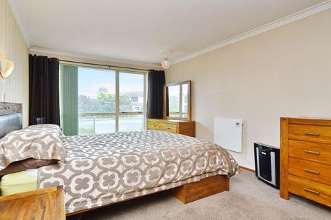 Photo of property in 2/513 Mairehau Road, Parklands, Christchurch, 8083