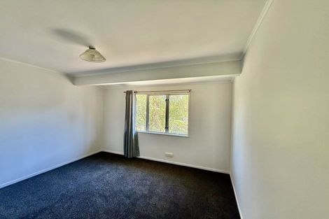 Photo of property in 129 Aviemore Drive, Highland Park, Auckland, 2010
