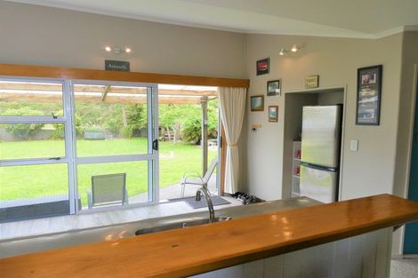 Photo of property in 12 Butlers Road, Ruatapu, Hokitika, 7883