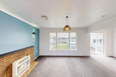 Photo of property in 4 Arundel Place, Springvale, Whanganui, 4501