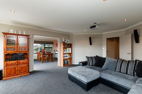 Photo of property in 63d James Line, Kelvin Grove, Palmerston North, 4414