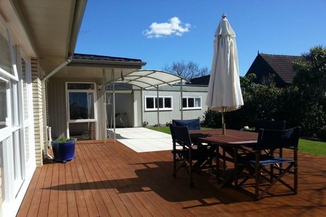 Photo of property in 7 Sanctuary Point, Sunnyhills, Auckland, 2010