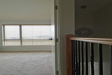 Photo of property in 18 Toia Lane, Silverdale, 0932