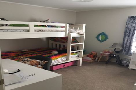 Photo of property in 1/172 Fisher Parade, Farm Cove, Auckland, 2012