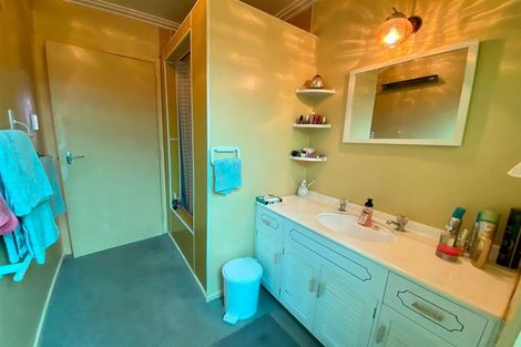 Photo of property in 1 Riverview Lane, Balclutha, 9230