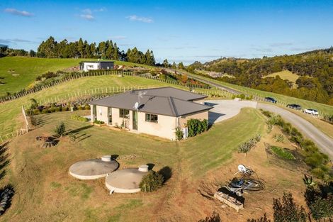 Photo of property in 28 West Farm Drive, Kaiwaka, Wellsford, 0975
