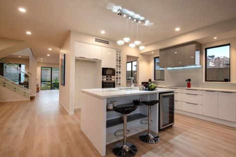 Photo of property in 3 Highway View Lane, Schnapper Rock, Auckland, 0632