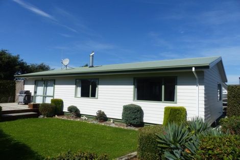 Photo of property in 6 Ruane Street, Glenavy, Waimate, 7980