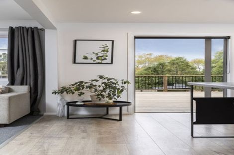 Photo of property in 28 Waldron Crescent, Green Island, Dunedin, 9018