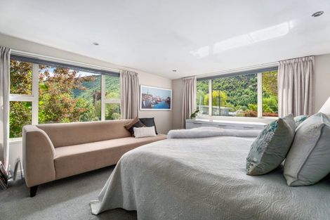 Photo of property in 56 Centennial Avenue, Arrowtown, 9302