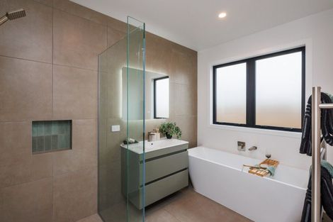Photo of property in 20 Parkside Avenue, Maewa, 4702