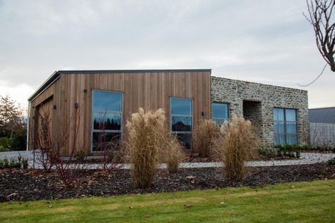 Photo of property in 17 Mountain View Drive, Wanaka, 9382