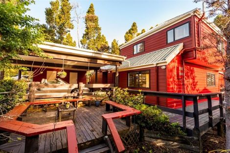 Photo of property in 5 Fitzpatrick Place, Chatswood, Auckland, 0626