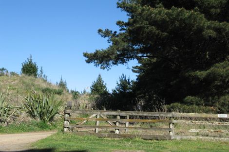 Photo of property in 615a Himatangi Beach Road, Himatangi Beach, Foxton, 4891