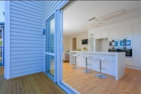 Photo of property in 5 Carex Way, Long Bay, Auckland, 0630