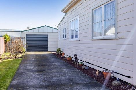 Photo of property in 253 Princes Street, Hawera, 4610