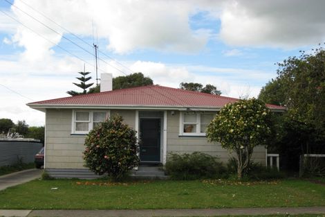 Photo of property in 63 Stout Street, Shannon, 4821