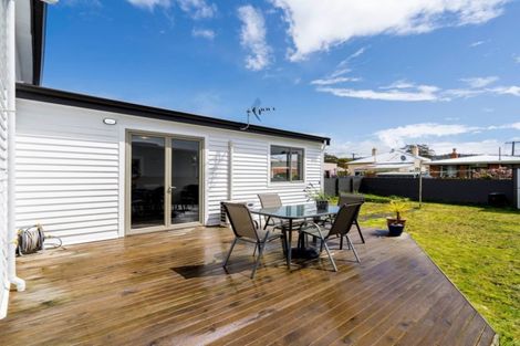 Photo of property in 272 Oxford Street, South Dunedin, Dunedin, 9012