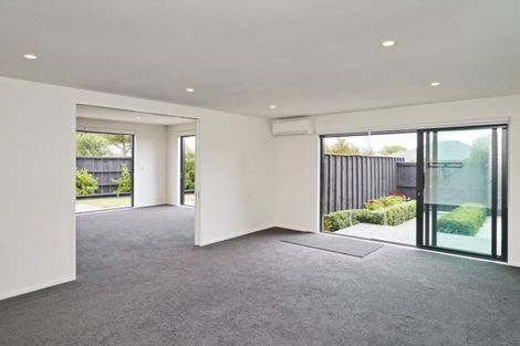 Photo of property in 403c Harewood Road, Harewood, Christchurch, 8051