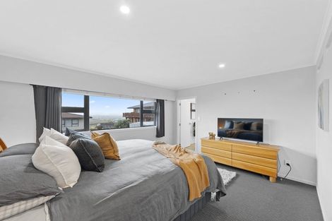 Photo of property in 68 Anzac Road, Pukekohe, 2120