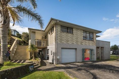 Photo of property in 45 Hanlen Avenue, Waihi Beach, 3611