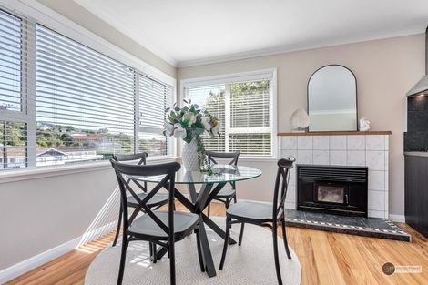 Photo of property in 1 Pembroke Street, Tawa, Wellington, 5028