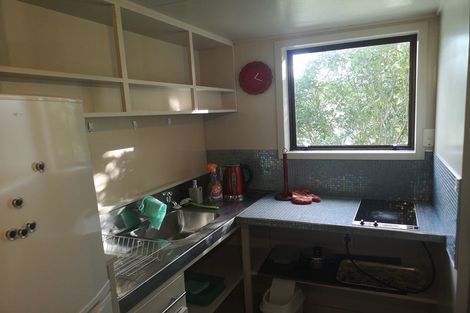 Photo of property in 14-16 Edgeware Road, Wilton, Wellington, 6012