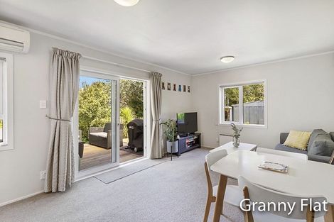 Photo of property in 1/20 Kauri Road, Birkenhead, Auckland, 0626