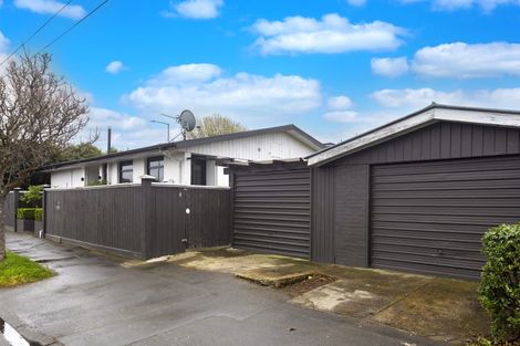 Photo of property in 1/1 Greers Road, Ilam, Christchurch, 8041