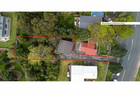 Photo of property in 2/24 Sunnyside Road, Sunnyvale, Auckland, 0612