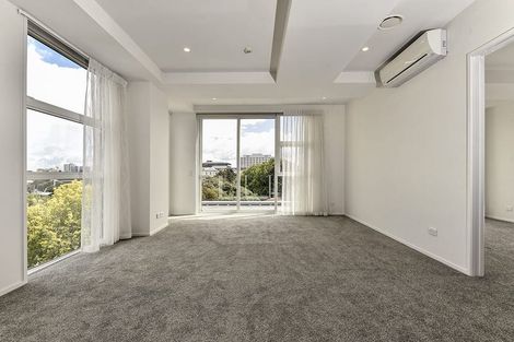 Photo of property in 304/246 Khyber Pass Road, Grafton, Auckland, 1023