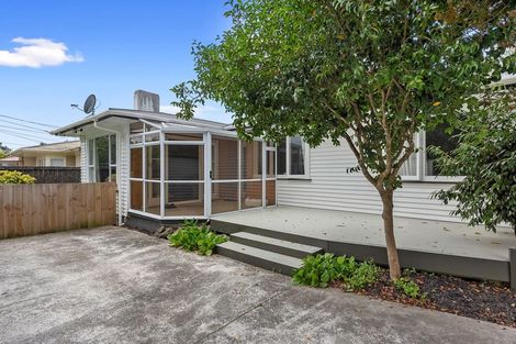 Photo of property in 60 Southsea Crescent, Silverdale, Hamilton, 3216