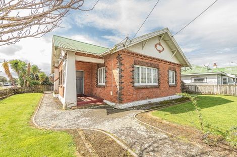 Photo of property in 34 Carlton Avenue, Gonville, Whanganui, 4500