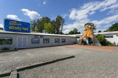 Photo of property in 8 Palmer Mill Road, Wairakei, Taupo, 3384